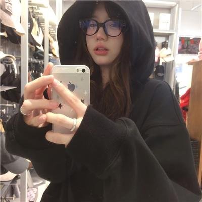 快乐的小鸡